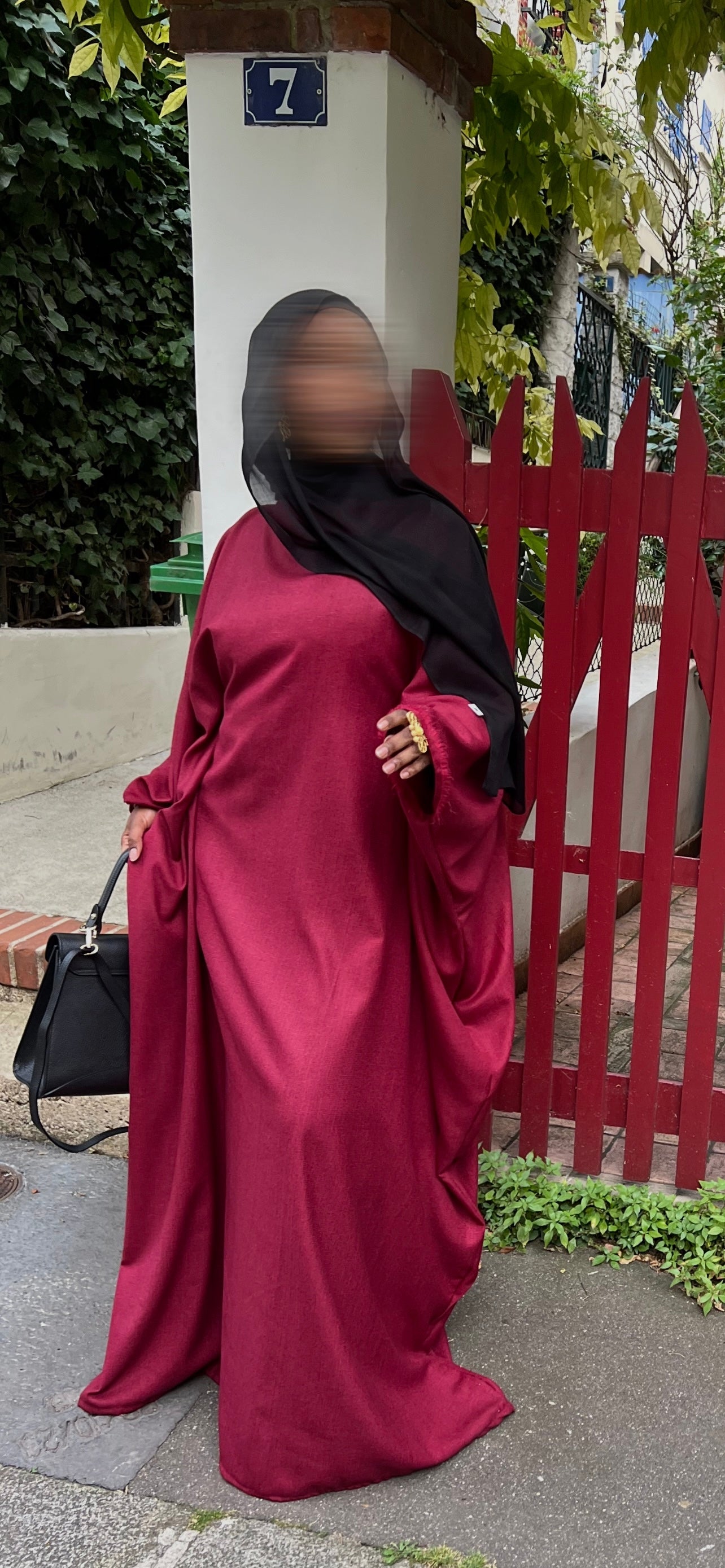 MODÈLE AÏSSA BORDEAUX