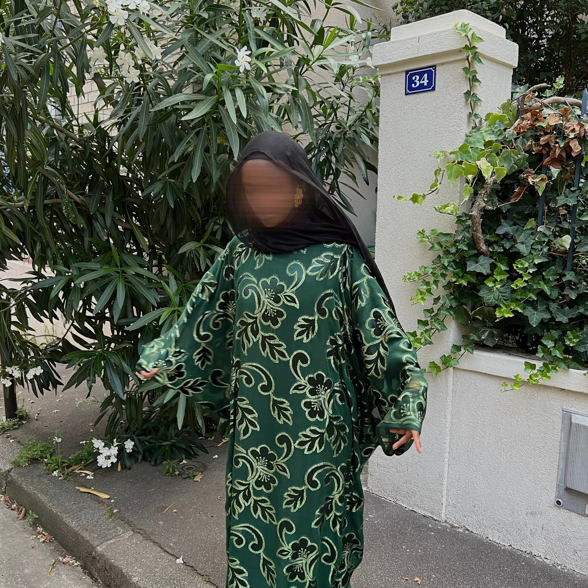 MODÈLE AÏCHA EFFET VELOURS VERT