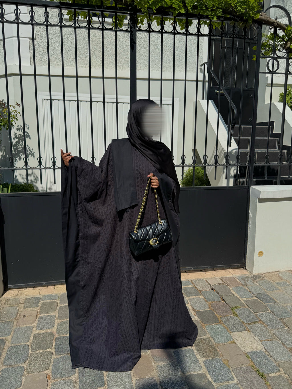 MODÈLE BINTA