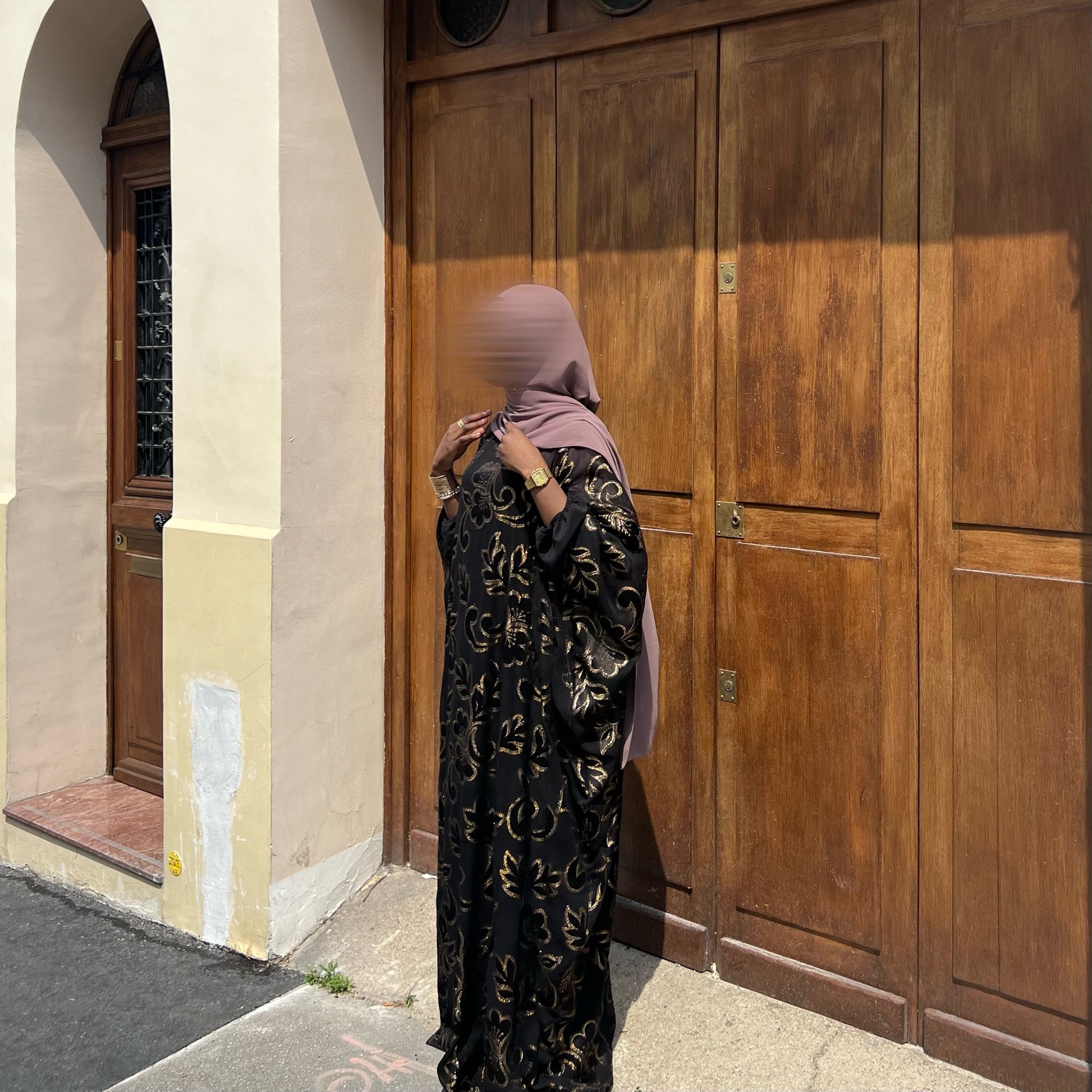 MODÈLE AÏCHA EFFET VELOURS NOIR