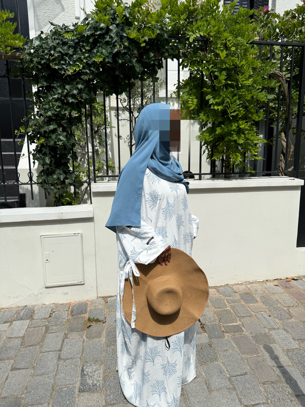 MODÈLE ASMA BLANC