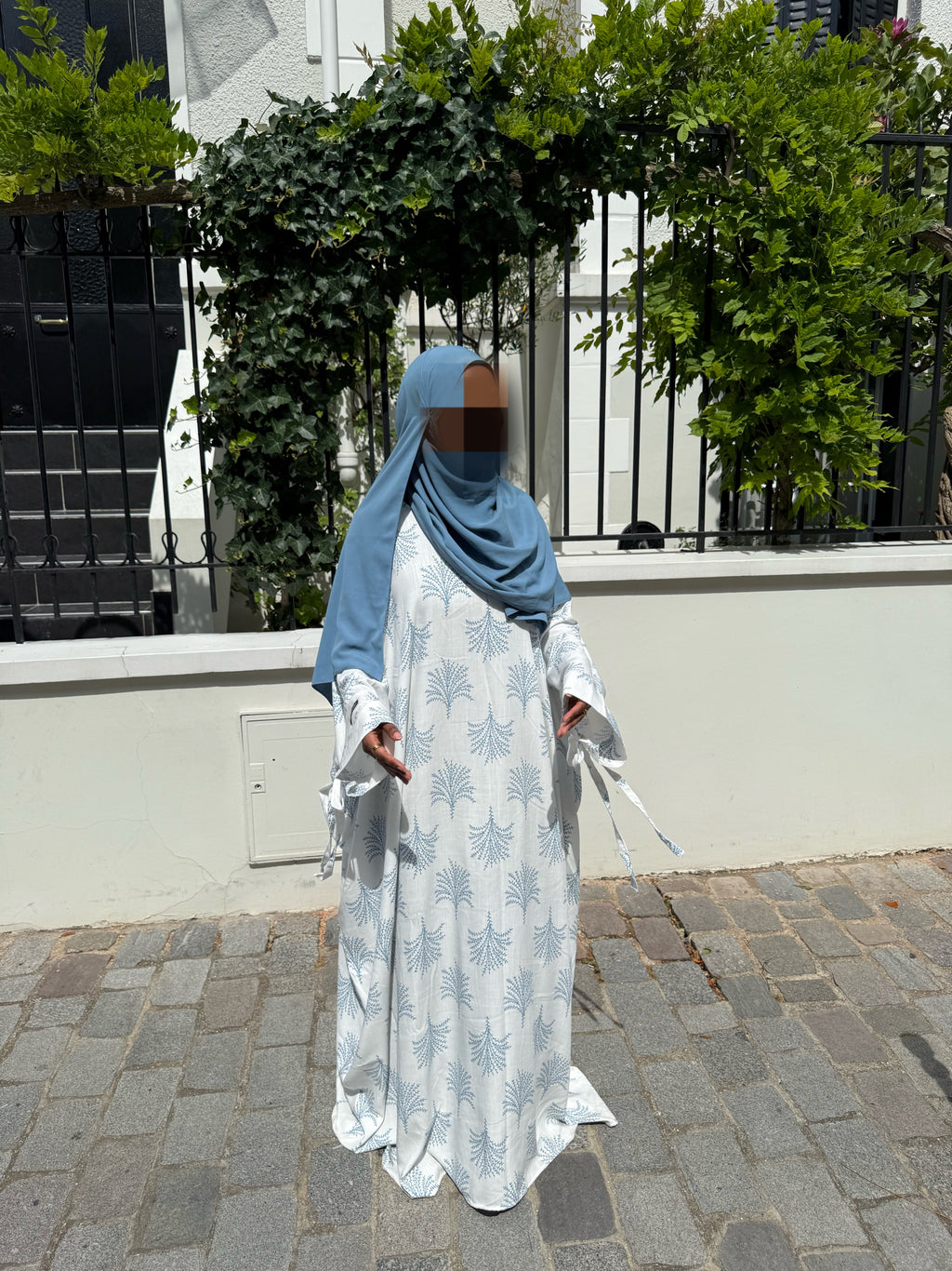 MODÈLE ASMA BLANC