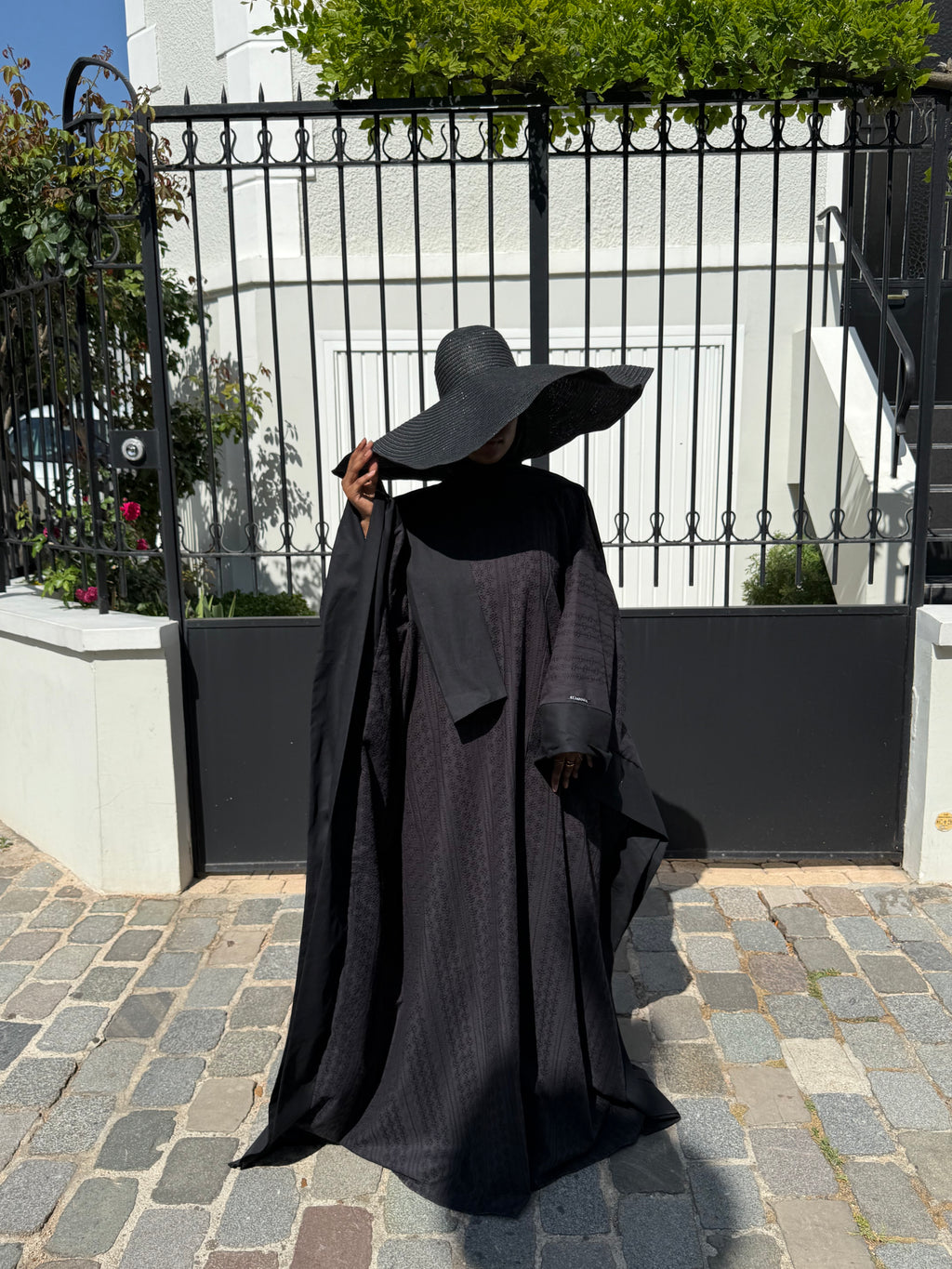 MODÈLE BINTA