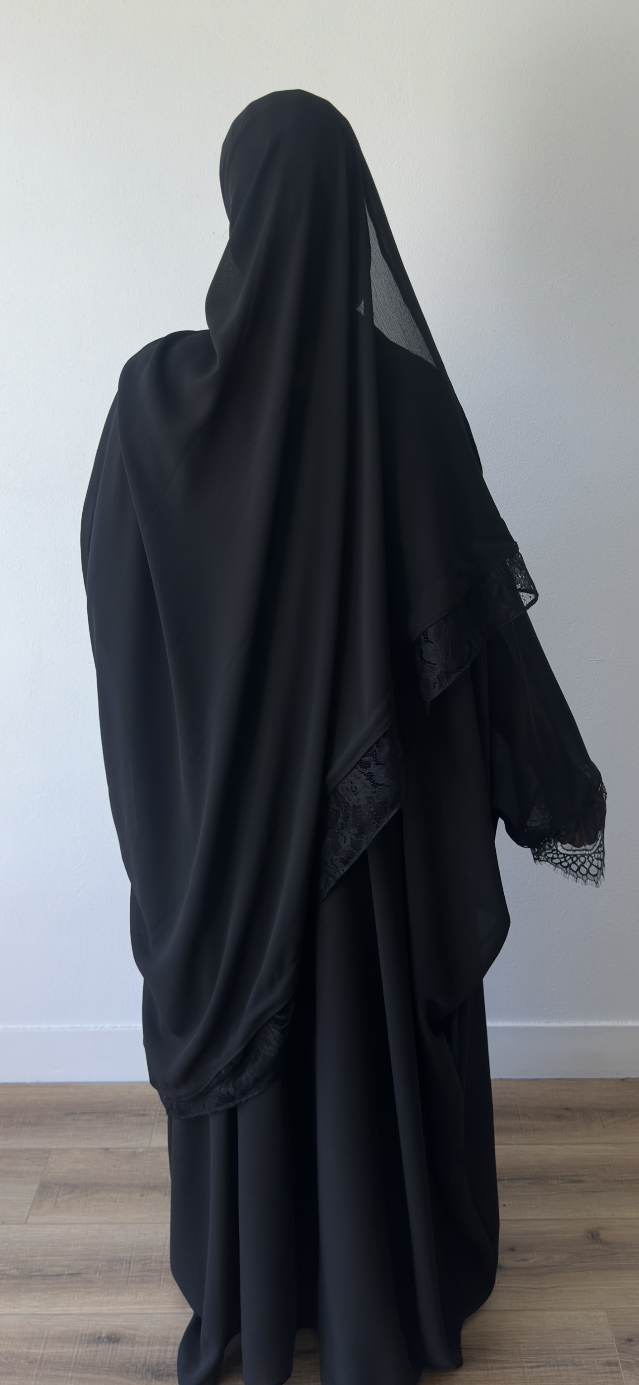 MODÈLE FIMAIN LACE NOIR